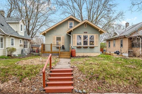 4031 25th Ave S, Minneapolis, MN, 55406-3029 | Card Image