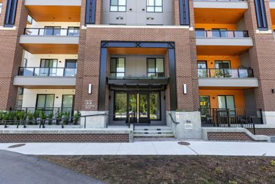 631 - 55 Klahanie Dr, Condo with 2 bedrooms, 2 bathrooms and 1 parking in Port Moody BC | Image 2