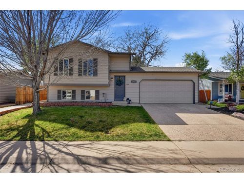 8661 W Star Cir, Littleton, CO, 80128-6243 | Card Image