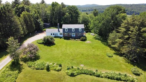 154 West St, Barton, VT, 05822-9641 | Card Image