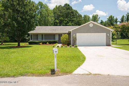 304 Gaston Court, Jacksonville, NC, 28540 | Card Image
