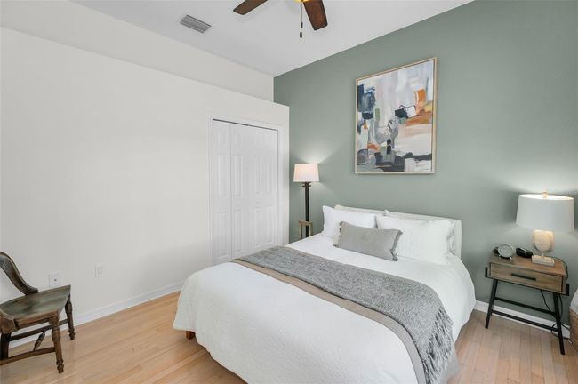 Bedroom #4 - hardwood floors | Image 32