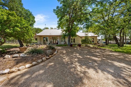 7670 Nez Perce Trce, Manor, TX, 78653-9600 | Card Image