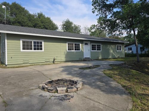 40210 Millwood Rd, Dunlap, CA, 93621-9709 | Card Image