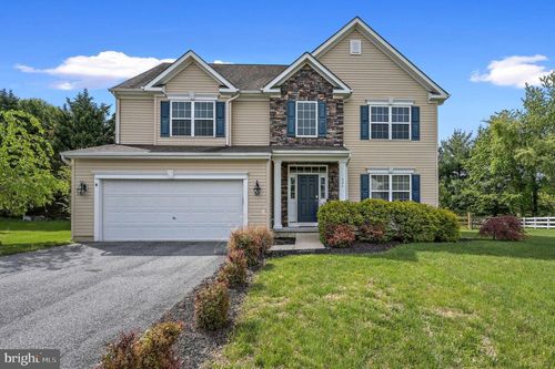 624 Willowwood Dr, SMYRNA, DE, 19977-5235 | Card Image