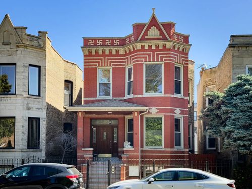 2-2711 N Kimball Ave, Chicago, IL, 60647-1222 | Card Image