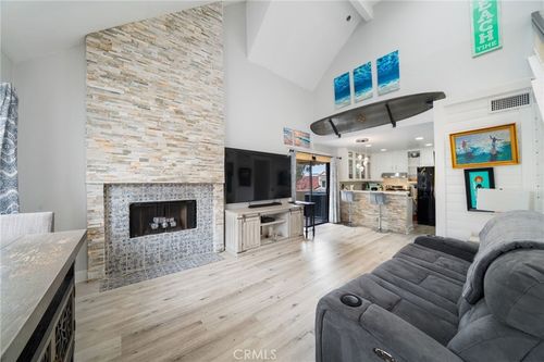 39 Largo St, Laguna Niguel, CA, 92677-4804 | Card Image