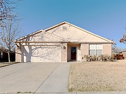 1803 Dartmouth Dr, Glenn Heights, TX, 75154-8278 | Card Image