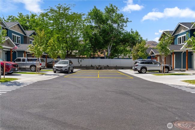 D2 - 1030 Finch Ln, Townhouse with 2 bedrooms, 3 bathrooms and 1 parking in Wenatchee WA | Image 5