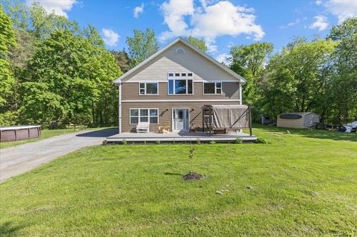 35 Campano Dr, Georgia, VT, 05478-3052 | Card Image