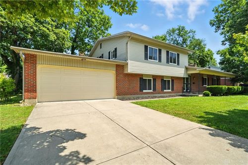 836 Cascade Dr, Beavercreek, OH, 45431-2967 | Card Image