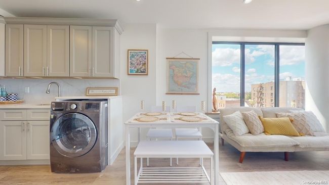 5D - 63-68 Austin St, Condo with 1 bedrooms, 1 bathrooms and null parking in Rego Park NY | Image 7
