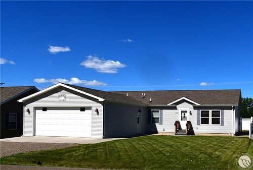 106 5th St, Glendive, MT, 59330-3552 | Card Image