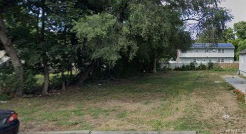 295 State Ave, Wyandanch, NY, 11798-4312 | Card Image