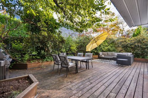 101-1696 W 10th Ave, Vancouver, BC, V6J2A1 | Card Image