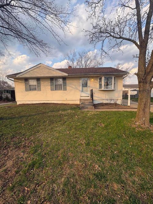 882 Grenada Road, Columbus, OH, 43207 | Card Image