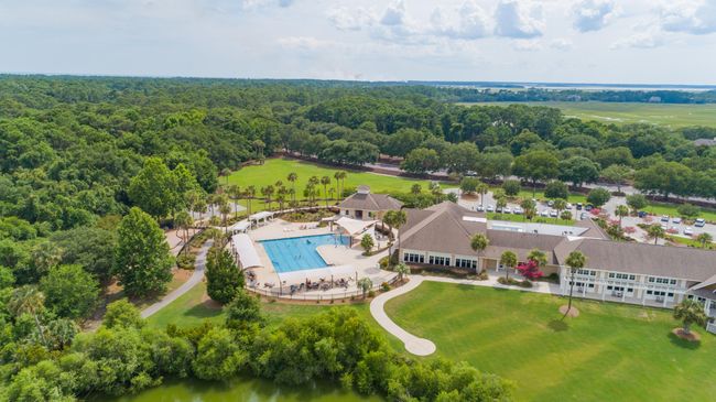 Lake House | Image 29