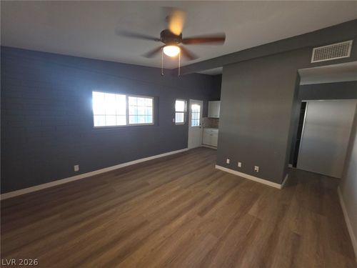 b-2125 Ballard Dr, Las Vegas, NV, 89104-2074 | Card Image