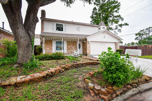 1709 Beaver Springs Ct, Houston, TX, 77090-2305 | Card Image