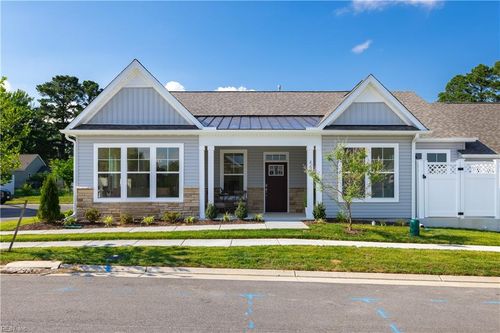 47-2-206 Oxford Ave, Smithfield, VA, 23430-2582 | Card Image