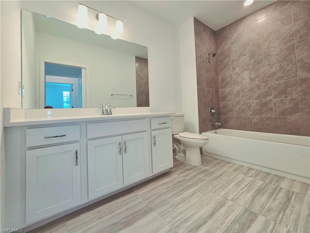 Residential in BONITA SPRINGS 4