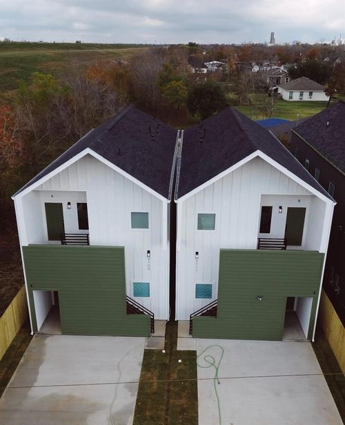 9709 Pelsey St, Houston, TX, 77029-4665 | Card Image