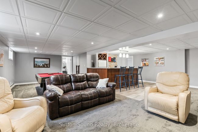 232 4th Ave, House other with 4 bedrooms, 3 bathrooms and 4 parking in Hanover ON | Image 31