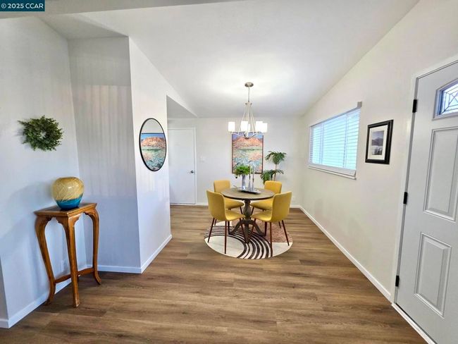 2011 Espanola Dr, House other with 3 bedrooms, 2 bathrooms and 2 parking in San Pablo CA | Image 6