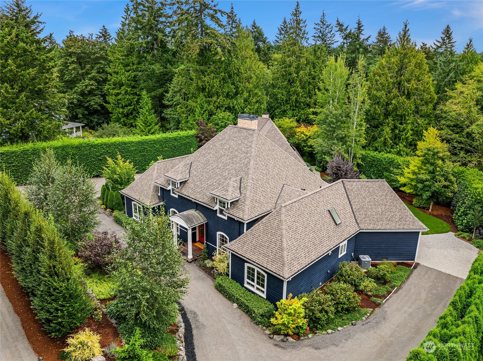 Fairmont Ln, Bainbridge Island, WA 98110