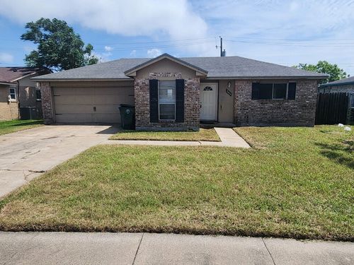7406 Milky Way Dr, Corpus Christi, TX, 78412-5121 | Card Image