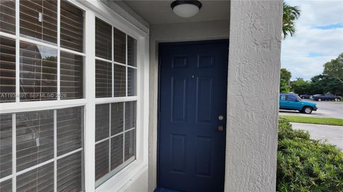 2301 Sw 83rd Ave, Miramar, FL, 33025-5128 | Card Image