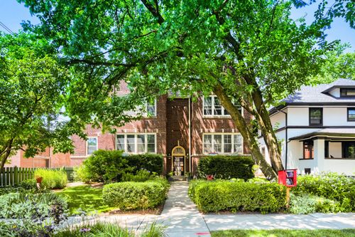 2s-433 East Ave, Oak Park, IL, 60302-3909 | Card Image