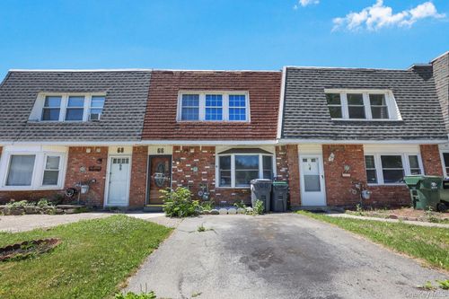 66 Patio Rd, Middletown, NY, 10941-1619 | Card Image