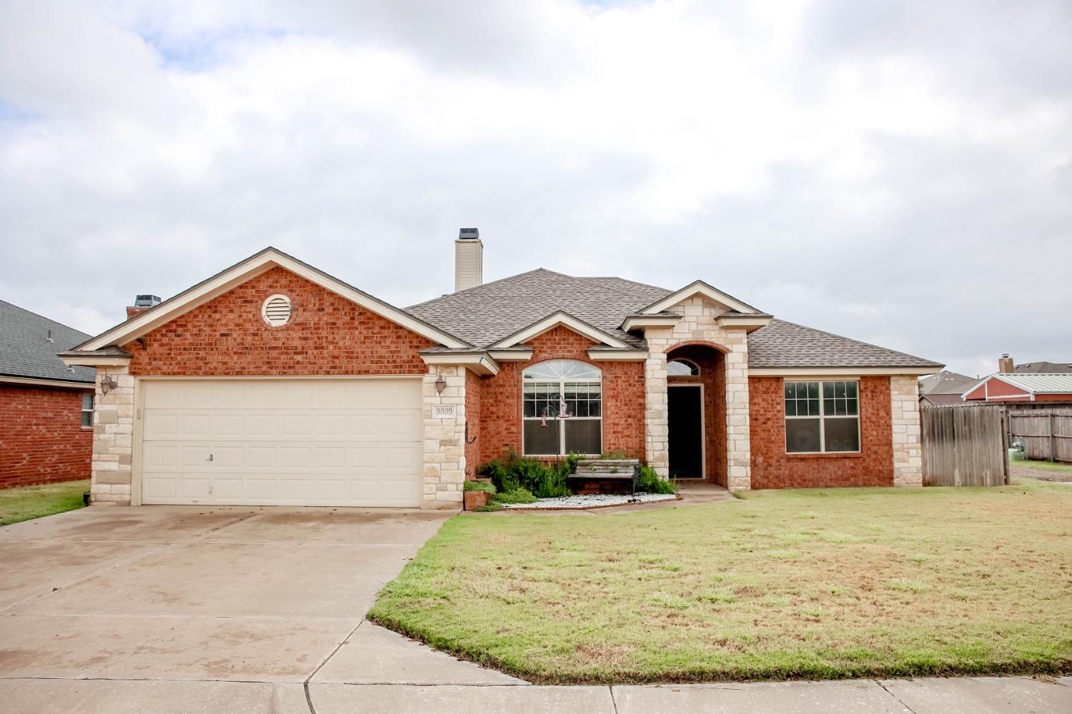 Iola Ave, Lubbock, TX 79424