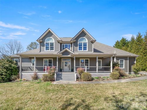 18 Brook Meadows Ln, Arden, NC, 28704-3234 | Card Image