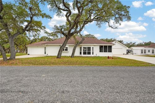 119 Bishop Rd, Rockport, TX, 78382-9782 | Card Image