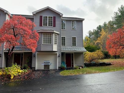 1 Ians Way, Wolfeboro, NH, 03894-4365 | Card Image