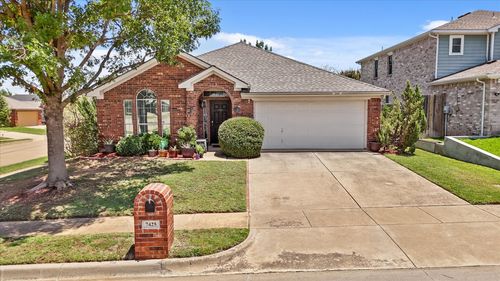 7425 Grass Valley Trl, Fort Worth, TX, 76123-2855 | Card Image
