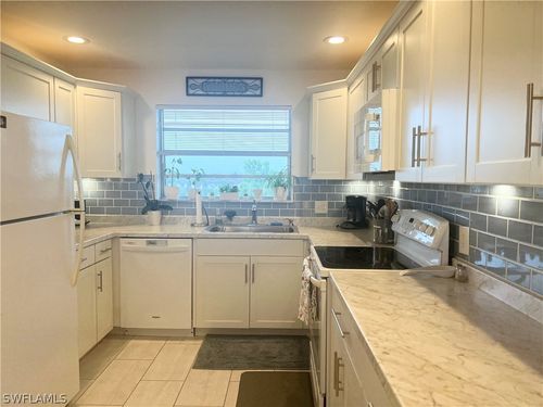 apt-403-4372 27th Ct Sw, NAPLES, FL, 34116-7914 | Card Image