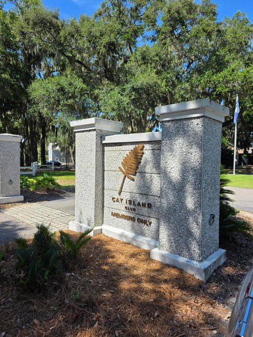 22 Stoney Island Dr, Beaufort, SC, 29907-2712 | Card Image
