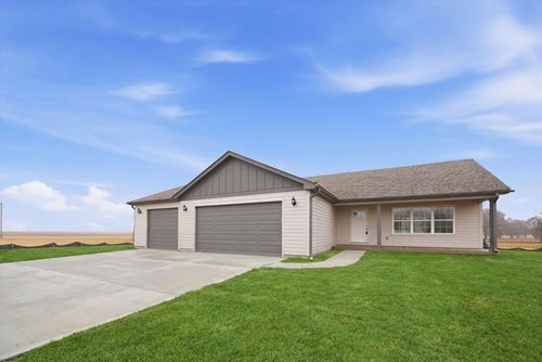 477 Emma Dr, Manteno, IL, 60950-9007 | Card Image