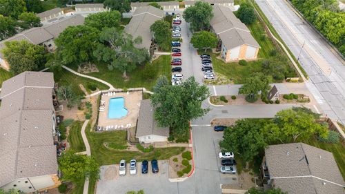apt-8-9533 University Ave, Clive, IA, 50325-6358 | Card Image