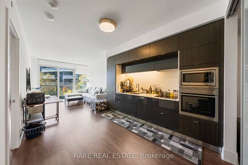 312-1 Edgewater Dr, Toronto, ON, M5A0L1 | Card Image
