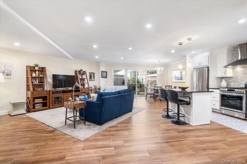 apt-7a-300 Martine Ave, White Plains, NY, 10601-3473 | Card Image