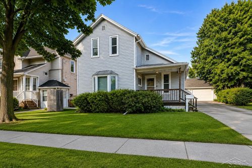 903 Marsac St, Bay City, MI, 48708-7861 | Card Image