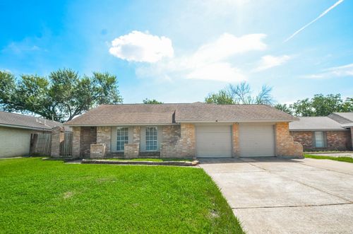 10414 Kirkvale Dr, Houston, TX, 77089-2014 | Card Image