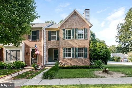 3300 Shearwater Ct, WOODBRIDGE, VA, 22192-1092 | Card Image