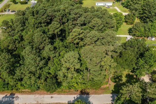 107 Seahorse Dr, Beaufort, NC, 28516-7615 | Card Image
