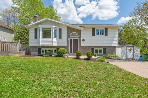 108 Lumberman Dr, Middle Sackville, NS, B4E2W1 | Card Image