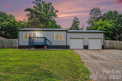 139 Kay Ln, Statesville, NC, 28625-2517 | Card Image